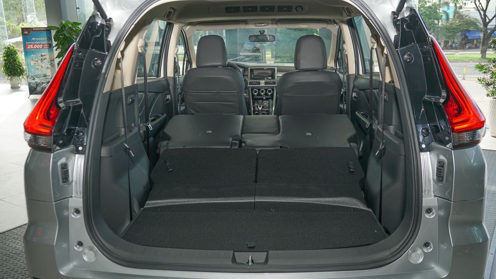 Xe Mitsubishi 7 chỗ Xpander năm 2022 bán giá bao nhiêu? 2 Xe Mitsubishi 7 chỗ Xpander được yêu chuộng vì giá phải chăng, thiết kế thoáng rộng