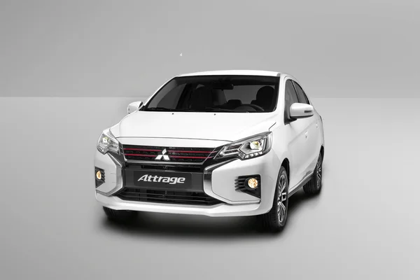 Đánh giá ưu nhược điểm xe Mitsubishi Attrage 2023 chi tiết 3 .Mitsubishi Attrage không có cửa gió điều hòa cho hàng ghế sau