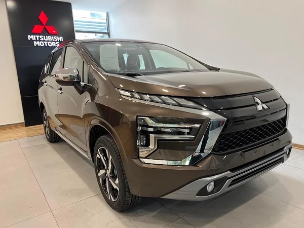 Đánh giá xe Xpander - Chất lượng cao, sang trọng, mạnh mẽ trong năm 2023 2 Sản phẩm Mitsubishi Xpander 2023 một diện mạo mới đầy ấn tượng