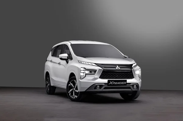 Giá xe Xpander vô cùng hấp dẫn và cạnh tranh trên thị trường trong năm 2023 4 Mitsubishi Xpander được đánh giá là có giá bán hấp dẫn trong phân khúc xe đa dụng