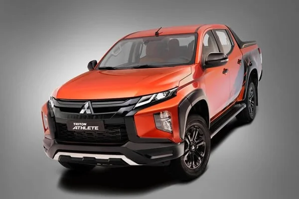Đánh giá so sánh xe Triton 2023 với các đối thủ cạnh tranh 2 Thiết kế ngoại thất nổi bật với điểm nhấn mạnh mẽ cứng cáp