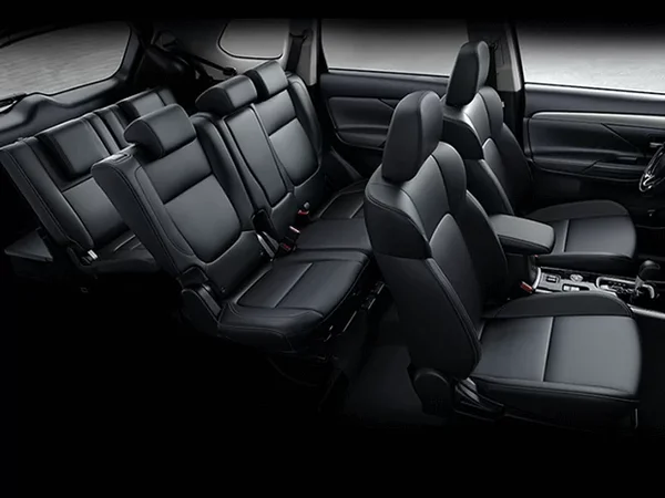 Mitsubishi Outlander 2023- Đẳng cấp hiện đại trên mọi khía cạnh 4 Nội thất của Outlander 2023 cũng đã được cải tiến so với những phiên bản cũ