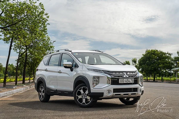 Nhược điểm xe Xpander là gì - Tìm hiểu thông tin về xe Xpander 2023 3 Nhược điểm xe Xpander với thiết kế khá dài khiến tầm nhìn bị hạn chế