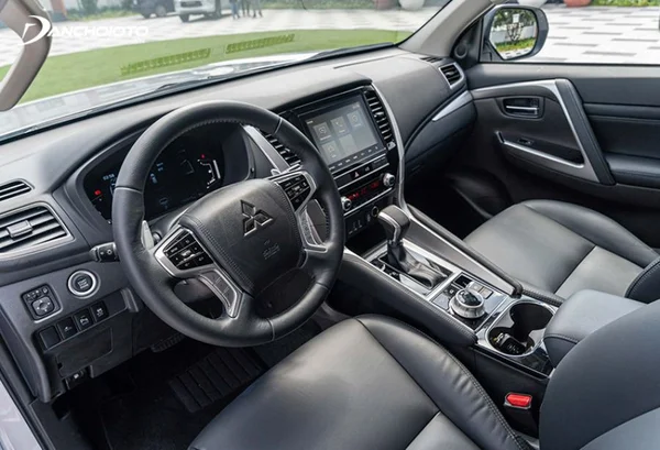 Xe Mitsubishi Pajero Sport mới nhất 2023 Sự xuất hiện mới đầy ấn tượng 3 Ngoại thất của Mitsubishi Pajero Sport 2023 sử dụng ngôn ngữ thiết kế Dynamic Shield