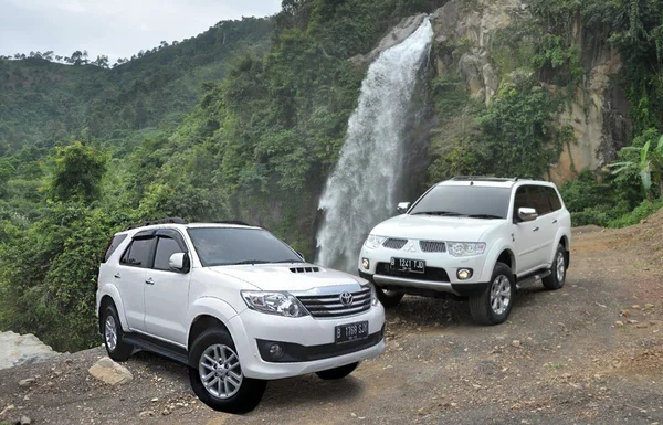 Với các nhược điểm xe Pajero Sport thì có nên mua không?