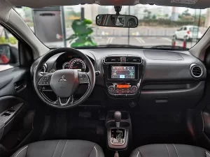 Tư vấn mua ô tô cho người dưới 30 tuổi tại Việt Nam 1 Các phiên bản CVT được trang bị nội thất cao cấp
