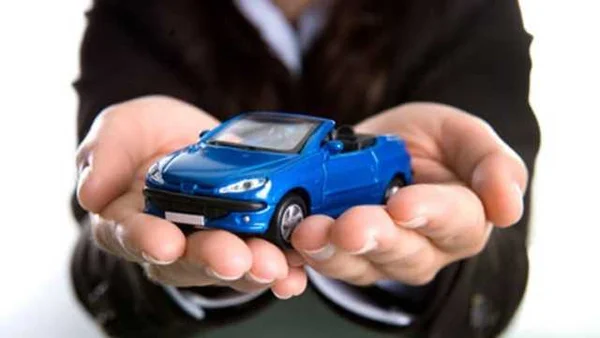 Cách tính thuế trước bạ xe ô tô: Đơn giản và dễ tính 1 Lệ phí trước bạ xe ô tô là một khoản phí mà người sở hữu tài sản phải đóng trước khi bắt đầu sử dụng hay chuyển nhượng chiếc xe