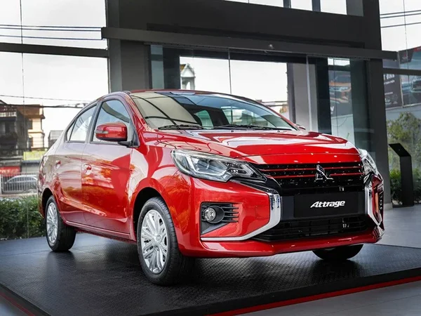 Xe mitsubishi 5 chỗ: Lựa chọn sự tiện nghi và hiệu suất 3 Mitsubishi Attrage 1.2L CVT là phiên bản xe mitsubishi 5 chỗ cao cấp hơn