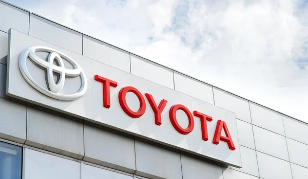 Các thương hiệu xe ô tô nổi tiếng, phổ biến nhất Việt Nam 3 Toyota là thương hiệu phổ biến nhất trong các thương hiệu xe ô tô nổi tiếng