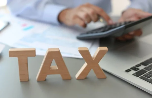 Lệ phí trước bạ xe ô tô: Cách tính chuẩn và chính xác nhất 4 Mức thuế trước bạ ô tô cũ