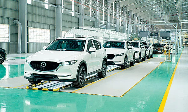 Thuế trước bạ ô tô: Dễ dàng tính được số tiền thuế phải nộp 1 Thuế trước bạ ô tô là gì?