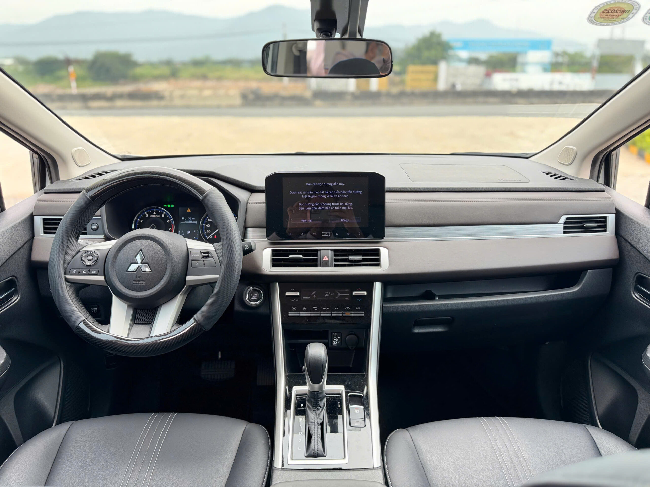 GIÁ XE MITSUBISHI XPANDER 2024 2 Mitsubishi Xpander đạt giải Mẫu xe MPV của năm 2022 tại Car Awards