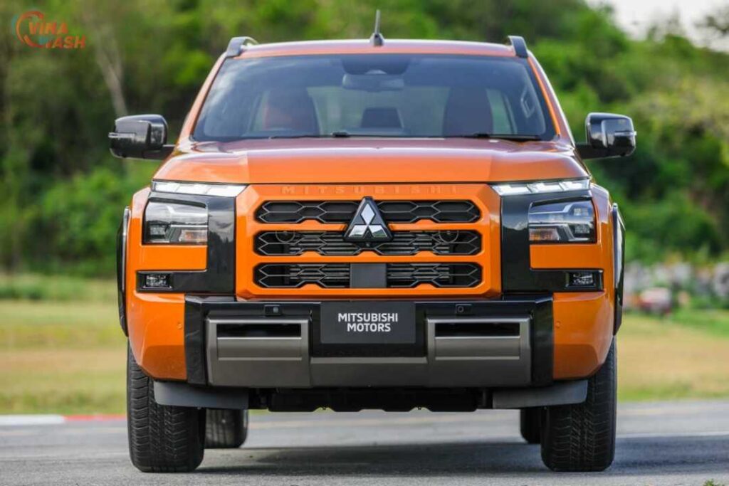 Giá Bán Mitsubishi Triton mới 2024 tháng 9/2024 3 Mitsubishi Triton 2024 ra mắt tại Việt Nam ngày 11/09/2024 với 3 phiên bản số tự động
