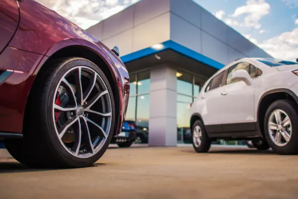Bán xe Mitsubishi Xpander cũ trả giá thế nào hiệu quả nhất trong năm 2022 2 automotive dealership store 2023