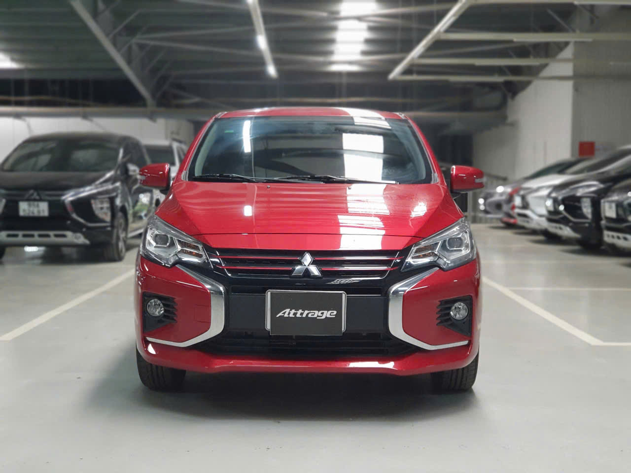 Giá xe Mitsubishi Attrage Tháng 9/25 - Hỗ trợ 100% lệ phí trước bạ 4 Mitsubishi Attrage 1