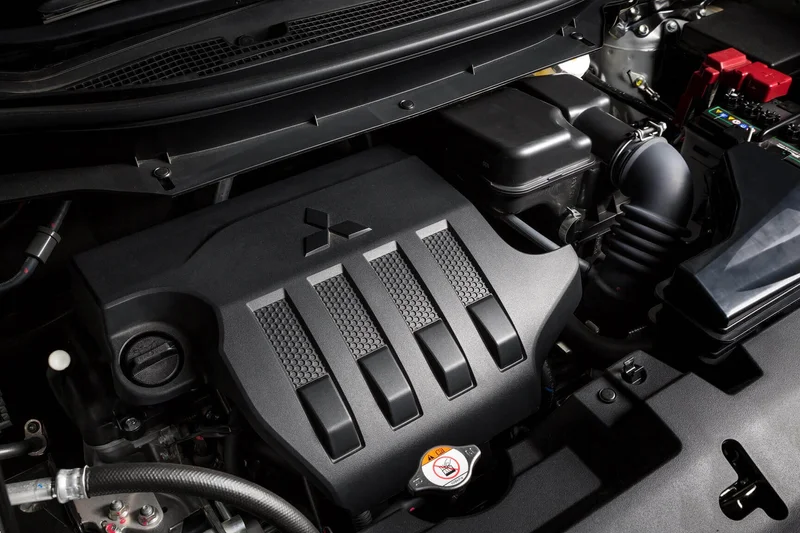Mitsubishi Xpander 2020: Đánh giá chi tiết, giá lăn bánh và so sánh 3 Mitsubishi Xpander 2020 trang bị động cơ MIVEC 1.5L mạnh mẽ, vận hành mượt mà và bền bỉ vượt trội.