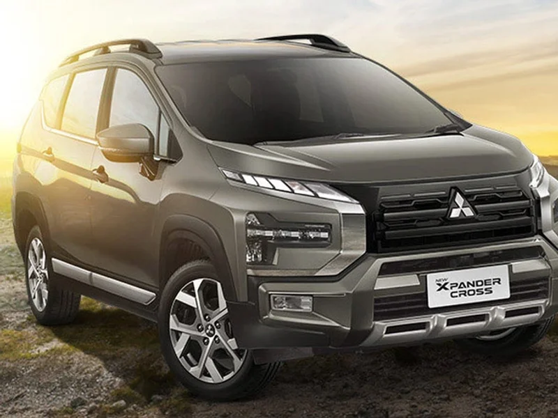 Mitsubishi Xpander Cross 2023: Đánh giá chi tiết & Giá lăn bánh mới nhất 1 Ngoại thất Mitsubishi Xpander Cross 2023 mang phong cách SUV thể thao, khỏe khoắn với mâm hợp kim 17 inch.