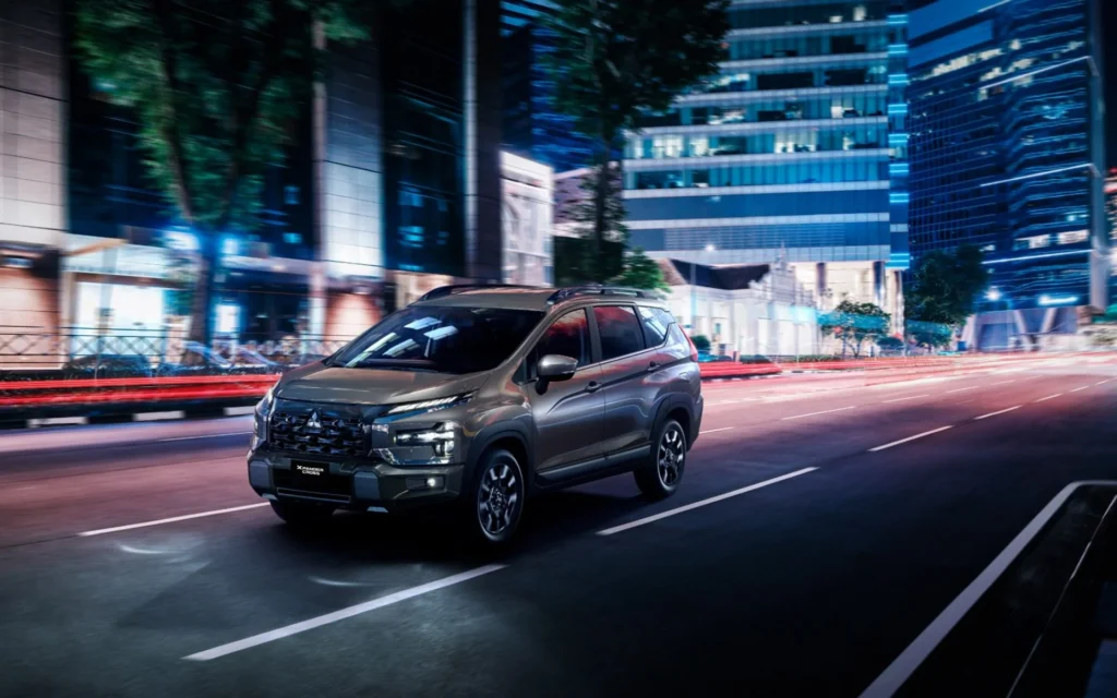 Đăng ký Lái Thử Xpander Cross 2026: Trải Nghiệm Thực Tế & Ưu Đãi 2 Vững vàng tay lái, êm ái vượt trội với hệ thống treo được nâng cấp toàn diện và linh hoạt chinh phục mọi địa hình với khoảng sáng gầm lớn nhất phân khúc.
