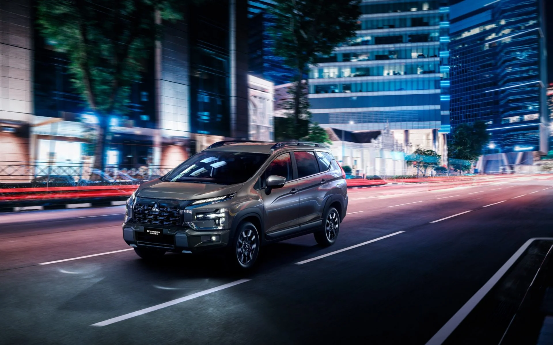 Mitsubishi Xpander Cross 2026 7 Vững vàng tay lái, êm ái vượt trội với hệ thống treo được nâng cấp toàn diện và linh hoạt chinh phục mọi địa hình với khoảng sáng gầm lớn nhất phân khúc.