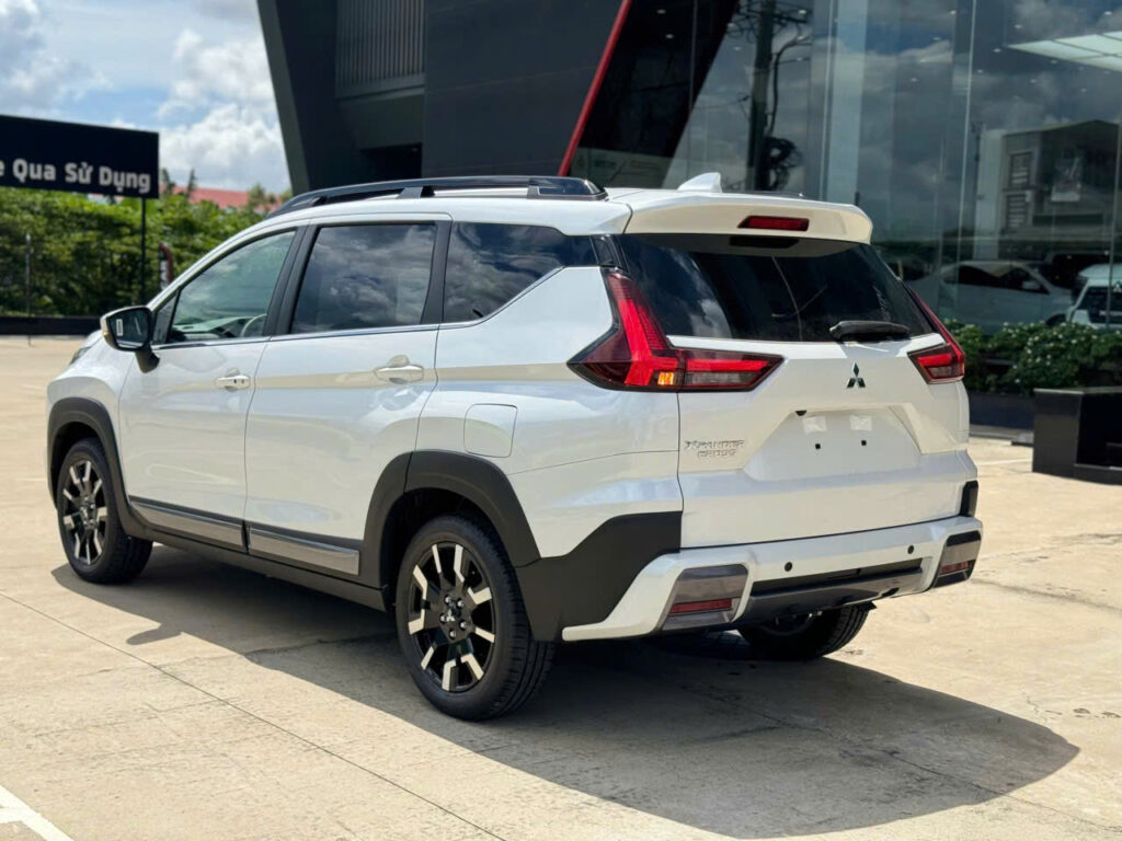 Mitsubishi Xpander Cross 2026 - Nâng Cấp Nhẹ Giá Giảm Mạnh Trong Tháng 10/25 5 Mitsubishi Xpander Cross 2026