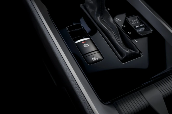 Mitsubishi Destinator 2026 49 Phanh tay điện tử và Auto Hold Mitsubishi Destinator 2025 tiện lợi