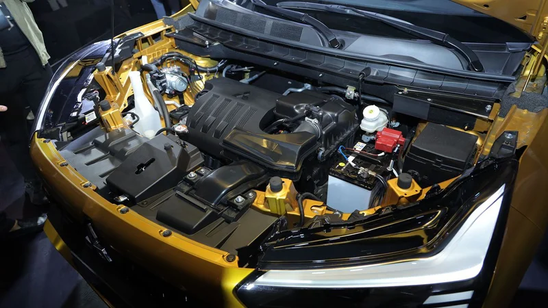 Mitsubishi Xforce 2024: Đánh giá chi tiết, giá bán và phiên bản tại Việt Nam 3 Sức mạnh vừa đủ, khả năng tăng tốc an toàn cùng độ êm ái khiến Xforce 2024 trở thành lựa chọn lý tưởng cho gia đình.