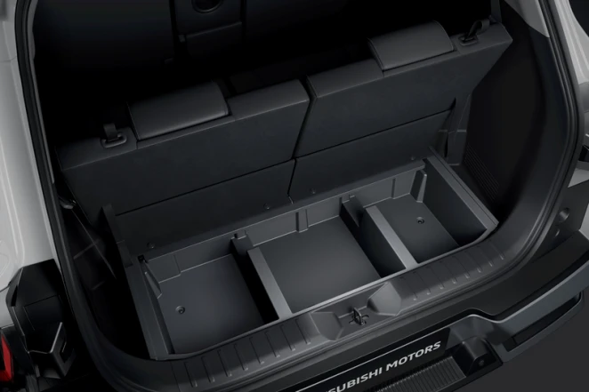 Mitsubishi Destinator 2026 17 Khoang hành lý Mitsubishi Destinator 2025 rộng rãi với sàn chia 3 ngăn