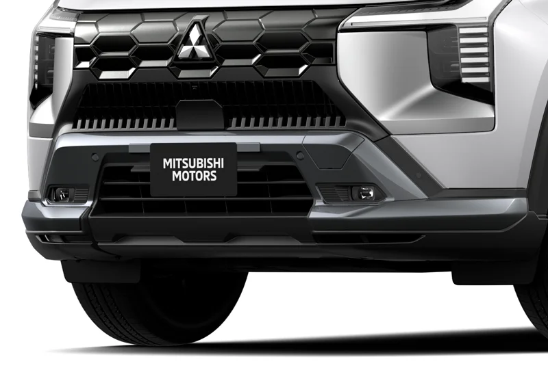 Cản trước Mitsubishi Destinator 2025