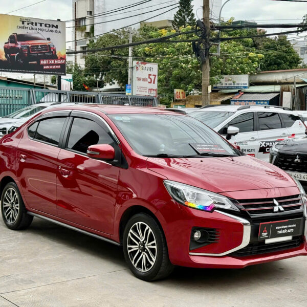 Mitsubishi Attrage Premium 2021