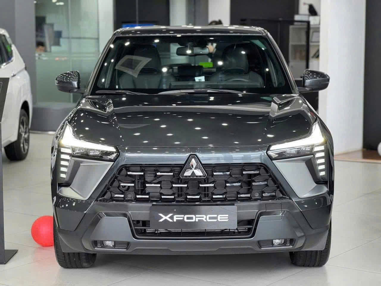 Giá xe Mitsubishi Xforce lăn bánh khuyến mãi lớn đại hội giảm trong Tháng 11/2025 4 Mitsubishi Xforce