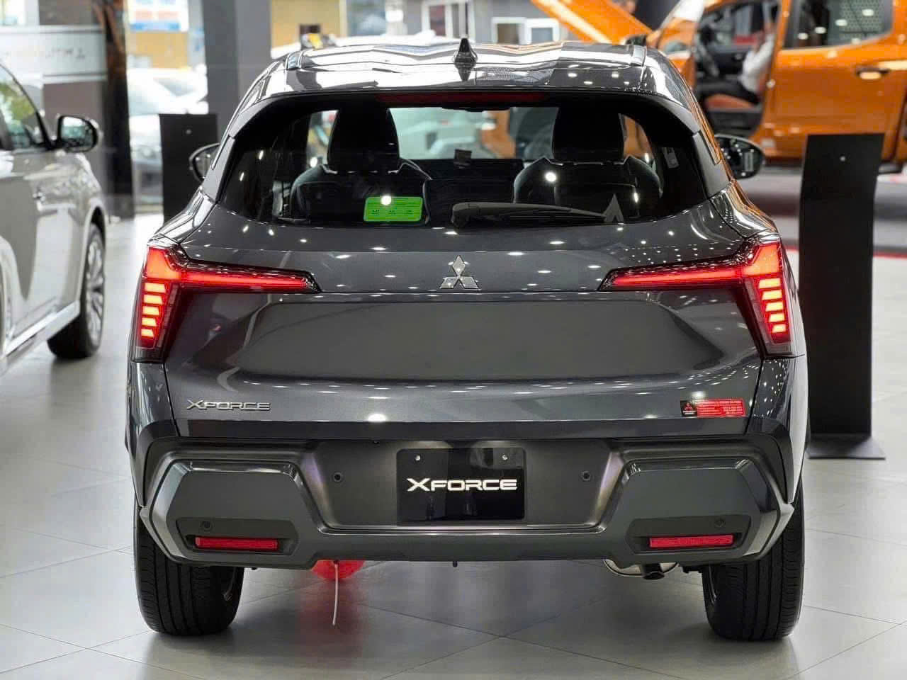 Giá xe Mitsubishi Xforce lăn bánh khuyến mãi lớn đại hội giảm trong Tháng 11/2025 5 Mitsubishi Xforce