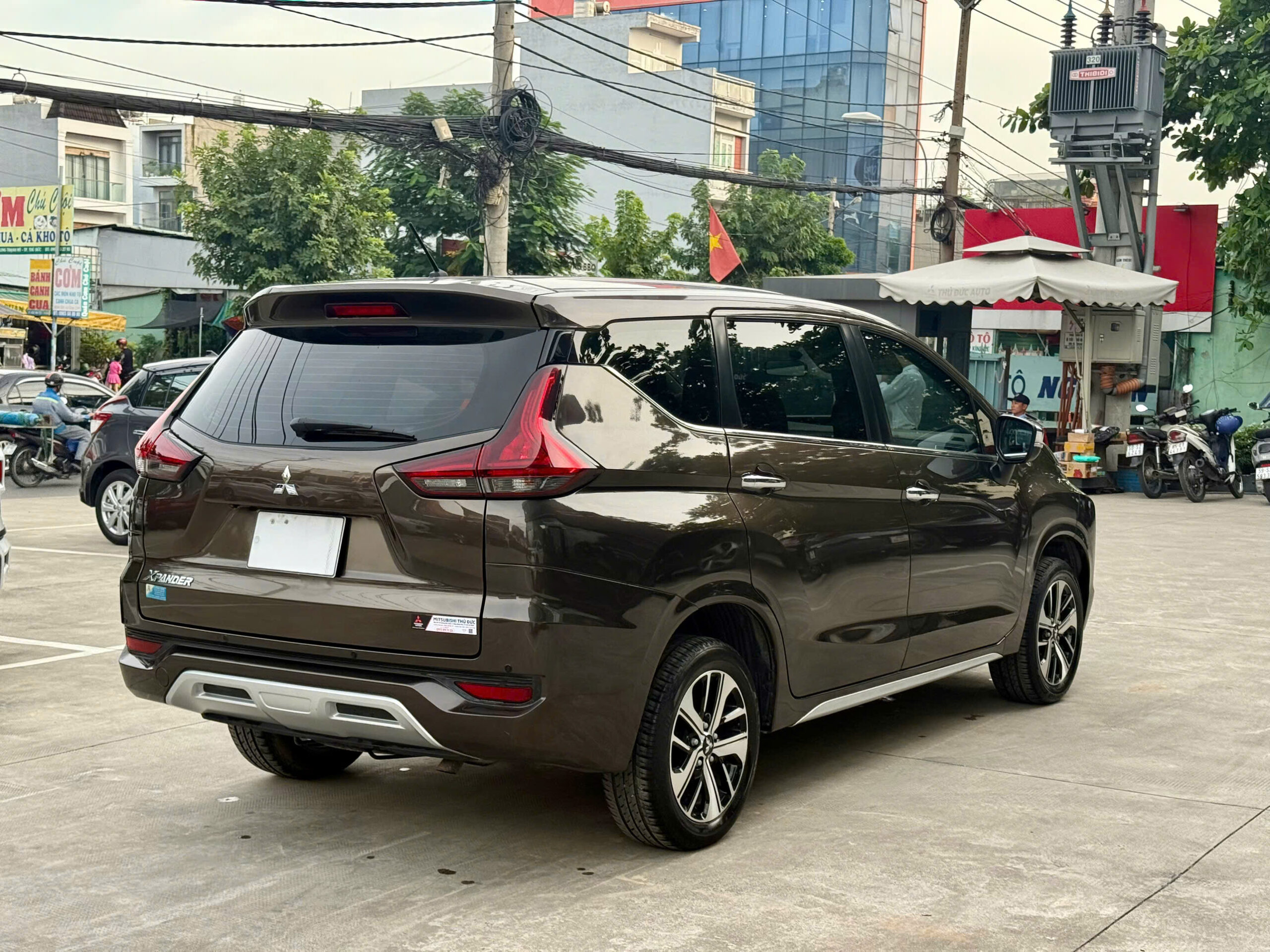 Xpander AT 2019 2 Mitsubishi Xpander AT 2019