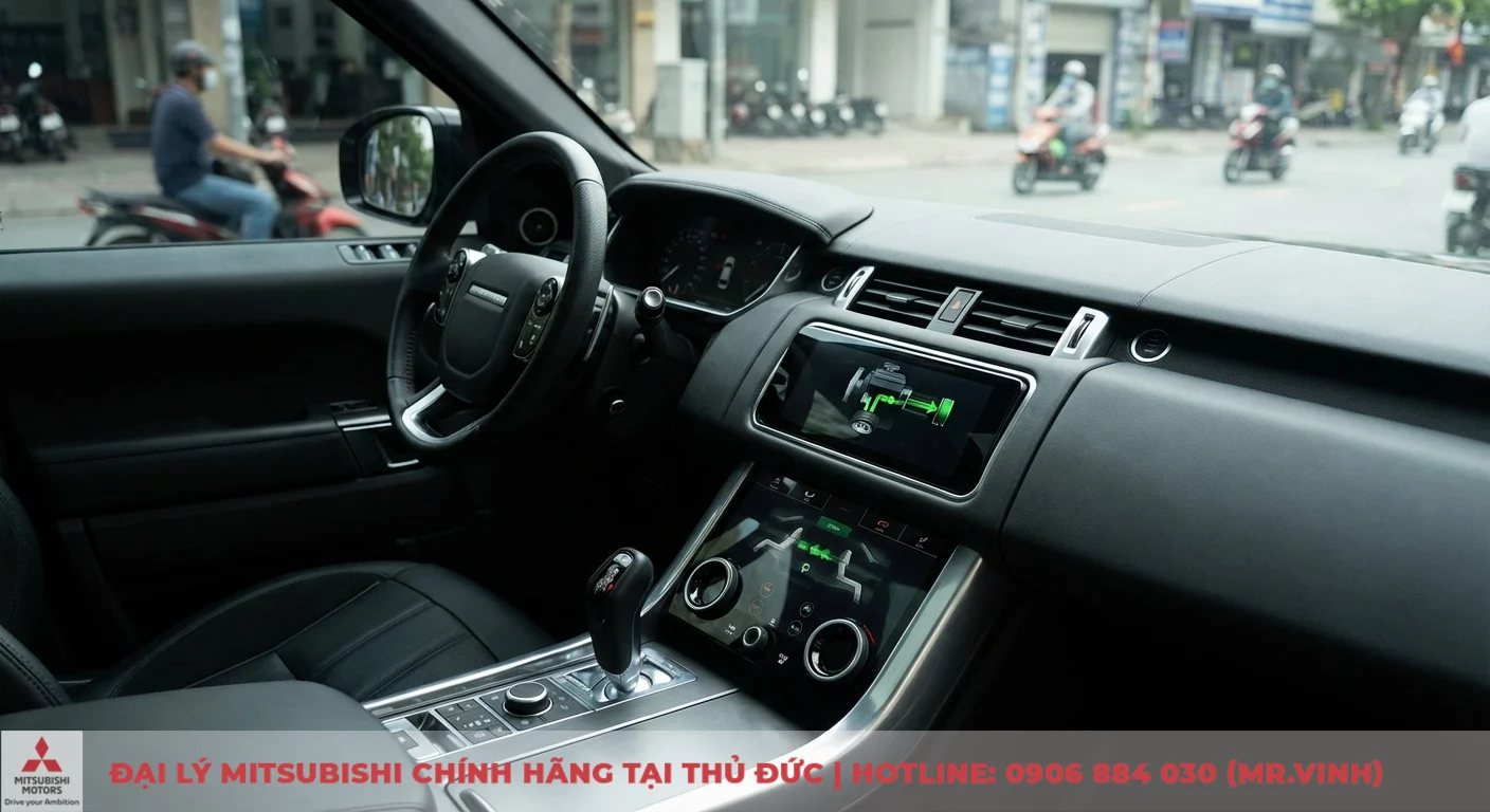 Vận hành Xpander 2026: Đánh giá cảm giác lái, độ êm, cách âm 1 Màn hình trung tâm Xpander 2026 hiển thị hệ thống động cơ và hộp số, minh họa vận hành hiệu suất cao