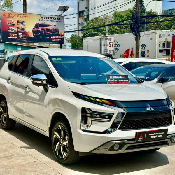 Mitsubishi Xpander Premium 24
