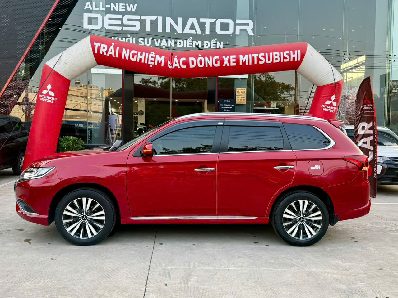 Outlander CVT 2022 2 Mitsubishi Outlander CVT 2022